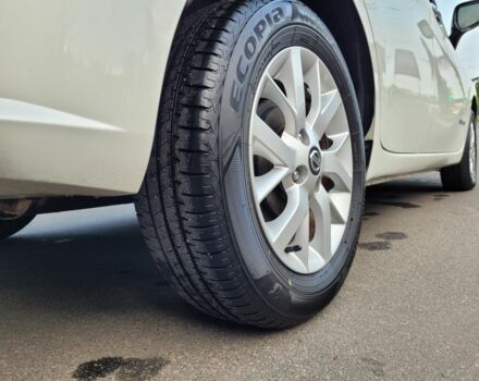 Білий Ніссан Ноут, об'ємом двигуна 1.2 л та пробігом 85 тис. км за 12650 $, фото 10 на Automoto.ua