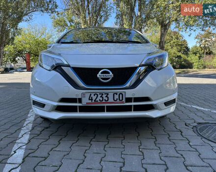 Белый Ниссан Ноут, объемом двигателя 1.2 л и пробегом 52 тыс. км за 12600 $, фото 7 на Automoto.ua