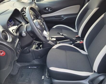 Білий Ніссан Ноут, об'ємом двигуна 1.2 л та пробігом 85 тис. км за 12650 $, фото 12 на Automoto.ua