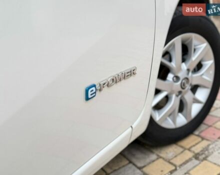 Белый Ниссан Ноут, объемом двигателя 1.2 л и пробегом 117 тыс. км за 12800 $, фото 23 на Automoto.ua