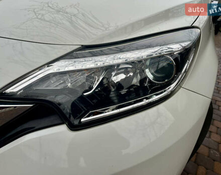 Білий Ніссан Ноут, об'ємом двигуна 1.2 л та пробігом 47 тис. км за 11999 $, фото 17 на Automoto.ua