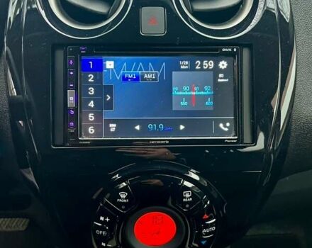 Білий Ніссан Ноут, об'ємом двигуна 1.2 л та пробігом 47 тис. км за 11999 $, фото 100 на Automoto.ua