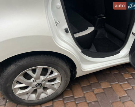 Білий Ніссан Ноут, об'ємом двигуна 1.2 л та пробігом 47 тис. км за 11999 $, фото 54 на Automoto.ua