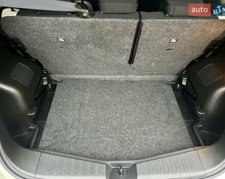 Білий Ніссан Ноут, об'ємом двигуна 1.2 л та пробігом 47 тис. км за 11999 $, фото 45 на Automoto.ua