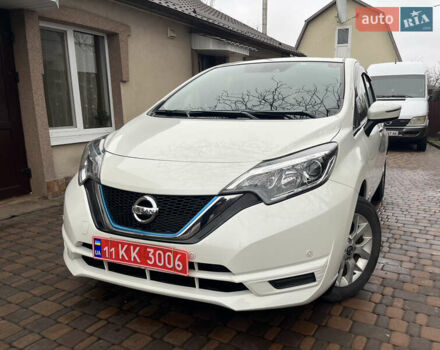 Білий Ніссан Ноут, об'ємом двигуна 1.2 л та пробігом 47 тис. км за 11999 $, фото 14 на Automoto.ua