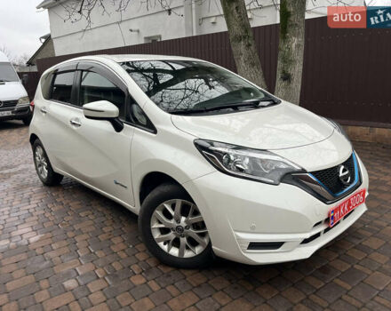 Білий Ніссан Ноут, об'ємом двигуна 1.2 л та пробігом 47 тис. км за 11999 $, фото 66 на Automoto.ua