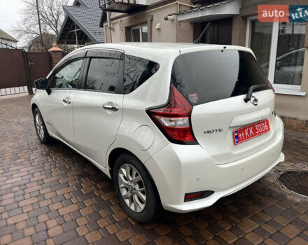 Білий Ніссан Ноут, об'ємом двигуна 1.2 л та пробігом 47 тис. км за 11999 $, фото 34 на Automoto.ua