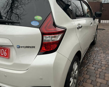 Білий Ніссан Ноут, об'ємом двигуна 1.2 л та пробігом 47 тис. км за 11999 $, фото 50 на Automoto.ua