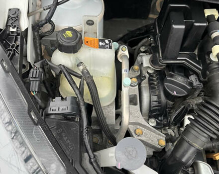 Білий Ніссан Ноут, об'ємом двигуна 1.2 л та пробігом 47 тис. км за 11999 $, фото 112 на Automoto.ua