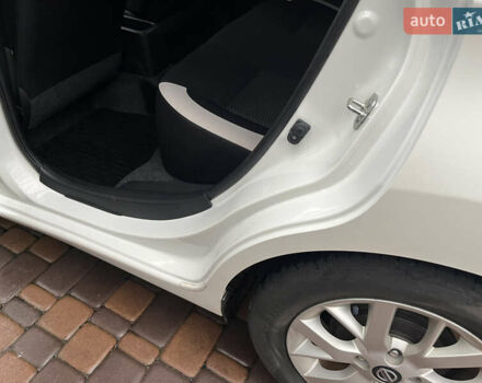 Білий Ніссан Ноут, об'ємом двигуна 1.2 л та пробігом 47 тис. км за 11999 $, фото 32 на Automoto.ua