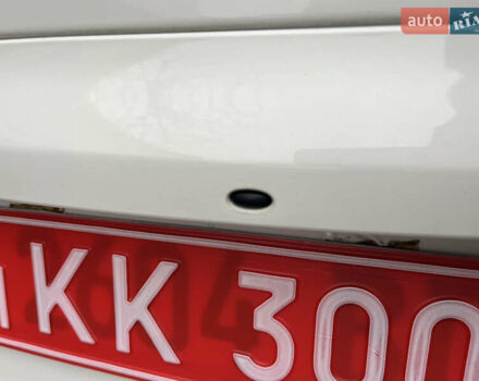 Білий Ніссан Ноут, об'ємом двигуна 1.2 л та пробігом 47 тис. км за 11999 $, фото 114 на Automoto.ua