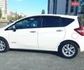 Белый Ниссан Ноут, объемом двигателя 1.2 л и пробегом 38 тыс. км за 12799 $, фото 3 на Automoto.ua