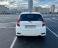 Білий Ніссан Ноут, об'ємом двигуна 1.2 л та пробігом 54 тис. км за 12999 $, фото 20 на Automoto.ua