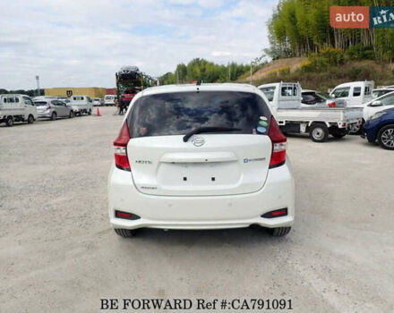 Белый Ниссан Ноут, объемом двигателя 1.2 л и пробегом 85 тыс. км за 12500 $, фото 6 на Automoto.ua