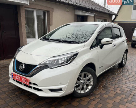 Білий Ніссан Ноут, об'ємом двигуна 1.2 л та пробігом 47 тис. км за 11999 $, фото 20 на Automoto.ua