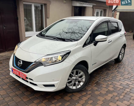 Білий Ніссан Ноут, об'ємом двигуна 1.2 л та пробігом 47 тис. км за 11999 $, фото 7 на Automoto.ua
