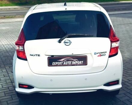 Білий Ніссан Ноут, об'ємом двигуна 1.2 л та пробігом 36 тис. км за 13200 $, фото 5 на Automoto.ua