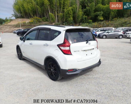 Білий Ніссан Ноут, об'ємом двигуна 1.2 л та пробігом 56 тис. км за 12900 $, фото 2 на Automoto.ua