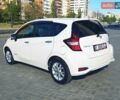 Белый Ниссан Ноут, объемом двигателя 1.2 л и пробегом 38 тыс. км за 12799 $, фото 4 на Automoto.ua