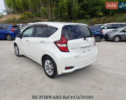 Белый Ниссан Ноут, объемом двигателя 1.2 л и пробегом 85 тыс. км за 12500 $, фото 5 на Automoto.ua