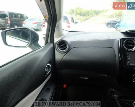 Білий Ніссан Ноут, об'ємом двигуна 1.2 л та пробігом 56 тис. км за 12900 $, фото 33 на Automoto.ua