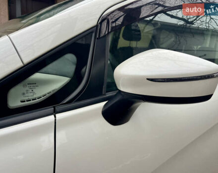 Білий Ніссан Ноут, об'ємом двигуна 1.2 л та пробігом 47 тис. км за 11999 $, фото 125 на Automoto.ua