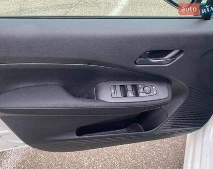 Білий Ніссан Ноут, об'ємом двигуна 1.2 л та пробігом 42 тис. км за 16200 $, фото 20 на Automoto.ua