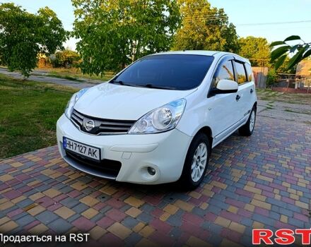 Белый Ниссан Ноут, объемом двигателя 1.6 л и пробегом 132 тыс. км за 7000 $, фото 1 на Automoto.ua