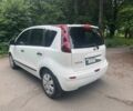 Белый Ниссан Ноут, объемом двигателя 1.4 л и пробегом 300 тыс. км за 3500 $, фото 2 на Automoto.ua