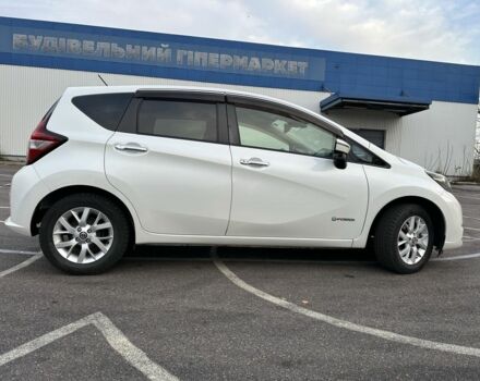 Белый Ниссан Ноут, объемом двигателя 1.2 л и пробегом 52 тыс. км за 12600 $, фото 4 на Automoto.ua