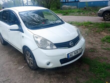 Ніссан Ноут 2009 у Дніпро (Дніпропетровську) на Automoto.ua Білий Ніссан Ноут, об'ємом двигуна 1.4 л та пробігом 300 тис. км за 3750 $, фото 1 на Automoto.ua