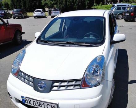 Білий Ніссан Ноут, об'ємом двигуна 1.5 л та пробігом 250 тис. км за 5600 $, фото 1 на Automoto.ua