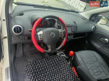 Білий Ніссан Ноут, об'ємом двигуна 1.39 л та пробігом 286 тис. км за 5900 $, фото 1 на Automoto.ua