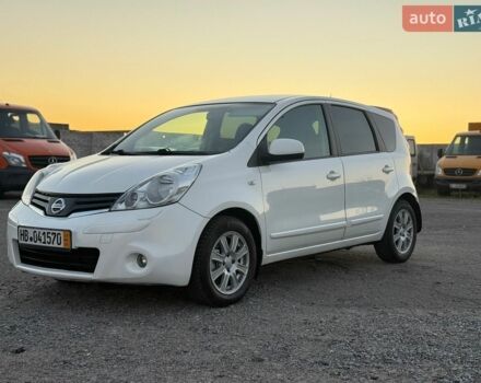 Білий Ніссан Ноут, об'ємом двигуна 1.6 л та пробігом 160 тис. км за 7700 $, фото 1 на Automoto.ua