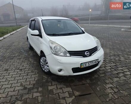 Белый Ниссан Ноут, объемом двигателя 1.6 л и пробегом 155 тыс. км за 7000 $, фото 1 на Automoto.ua