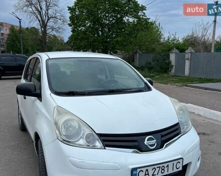 Белый Ниссан Ноут, объемом двигателя 1.39 л и пробегом 238 тыс. км за 6300 $, фото 1 на Automoto.ua