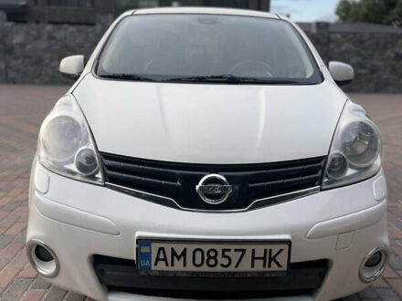 Ниссан Ноут 2012 в Житомире на Automoto.ua Белый Ниссан Ноут, объемом двигателя 1.39 л и пробегом 320 тыс. км за 4950 $, фото 1 на Automoto.ua