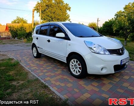 Білий Ніссан Ноут, об'ємом двигуна 1.6 л та пробігом 132 тис. км за 7000 $, фото 1 на Automoto.ua