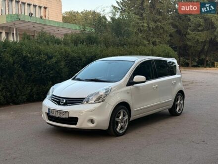 Білий Ніссан Ноут, об'ємом двигуна 1.5 л та пробігом 143 тис. км за 6800 $, фото 1 на Automoto.ua