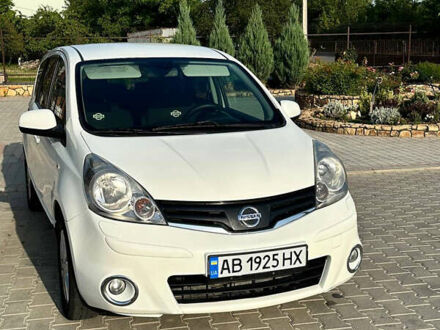 Ніссан Ноут 2012 у Могилев-Подольском на Automoto.ua Білий Ніссан Ноут, об'ємом двигуна 1.4 л та пробігом 170 тис. км за 6900 $, фото 1 на Automoto.ua