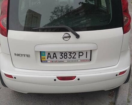 Білий Ніссан Ноут, об'ємом двигуна 1.39 л та пробігом 186 тис. км за 7200 $, фото 1 на Automoto.ua