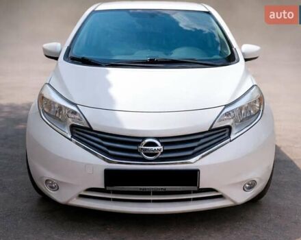 Белый Ниссан Ноут, объемом двигателя 1.6 л и пробегом 114 тыс. км за 8400 $, фото 1 на Automoto.ua