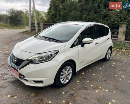 Білий Ніссан Ноут, об'ємом двигуна 1.2 л та пробігом 88 тис. км за 12200 $, фото 1 на Automoto.ua