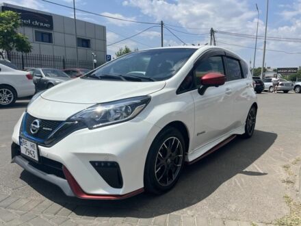 Білий Ніссан Ноут, об'ємом двигуна 1.2 л та пробігом 54 тис. км за 13800 $, фото 1 на Automoto.ua