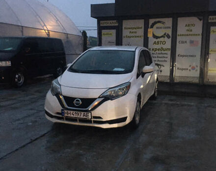 Белый Ниссан Ноут, объемом двигателя 1.6 л и пробегом 70 тыс. км за 7800 $, фото 1 на Automoto.ua