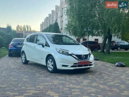 Білий Ніссан Ноут, об'ємом двигуна 1.2 л та пробігом 87 тис. км за 11500 $, фото 1 на Automoto.ua