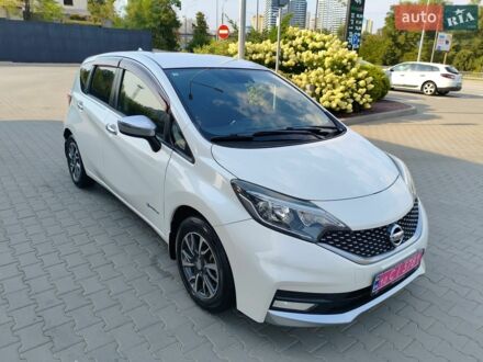 Белый Ниссан Ноут, объемом двигателя 1.2 л и пробегом 75 тыс. км за 11900 $, фото 1 на Automoto.ua