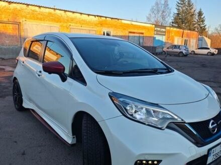 Белый Ниссан Ноут, объемом двигателя 1.2 л и пробегом 99 тыс. км за 13300 $, фото 1 на Automoto.ua