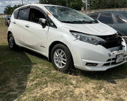 Білий Ніссан Ноут, об'ємом двигуна 1.2 л та пробігом 50 тис. км за 5000 $, фото 1 на Automoto.ua