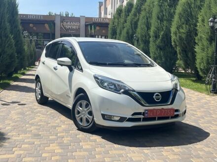 Белый Ниссан Ноут, объемом двигателя 1.2 л и пробегом 56 тыс. км за 11999 $, фото 1 на Automoto.ua